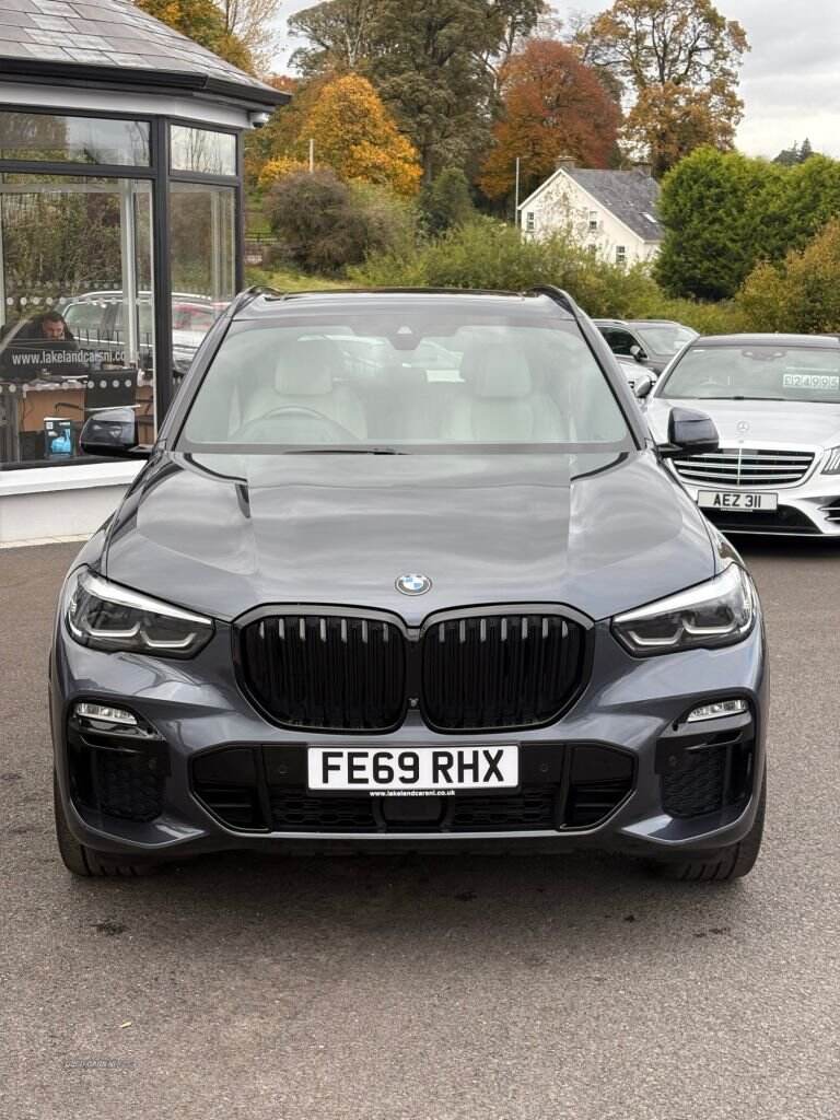 Jan 2019 BMW X5 3.0 30d M Sport SUV 5dr Diesel Auto xDrive Euro 6 (s/s) (265 ps) Full service history