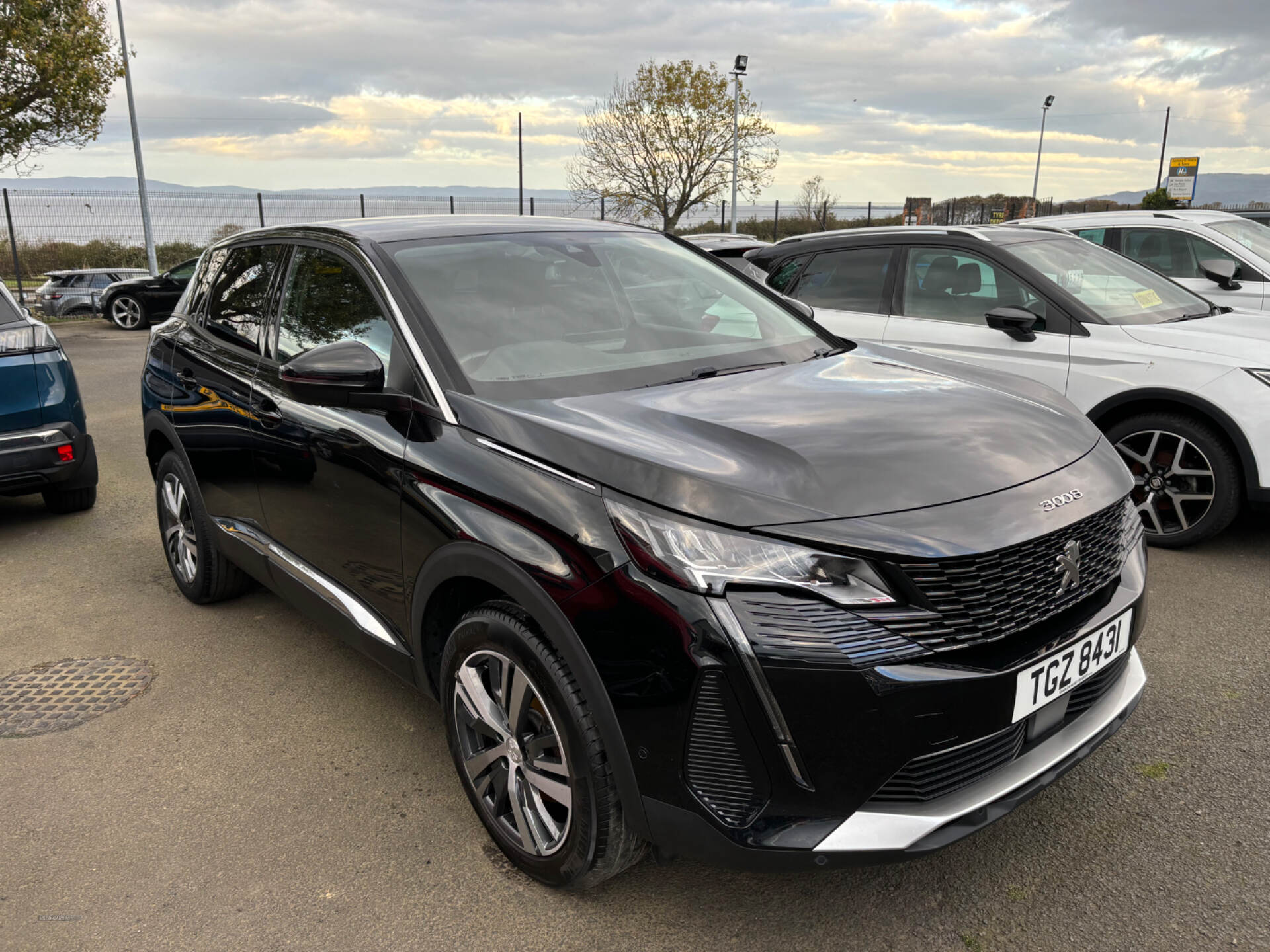 Peugeot 3008 DIESEL ESTATE in Derry / Londonderry