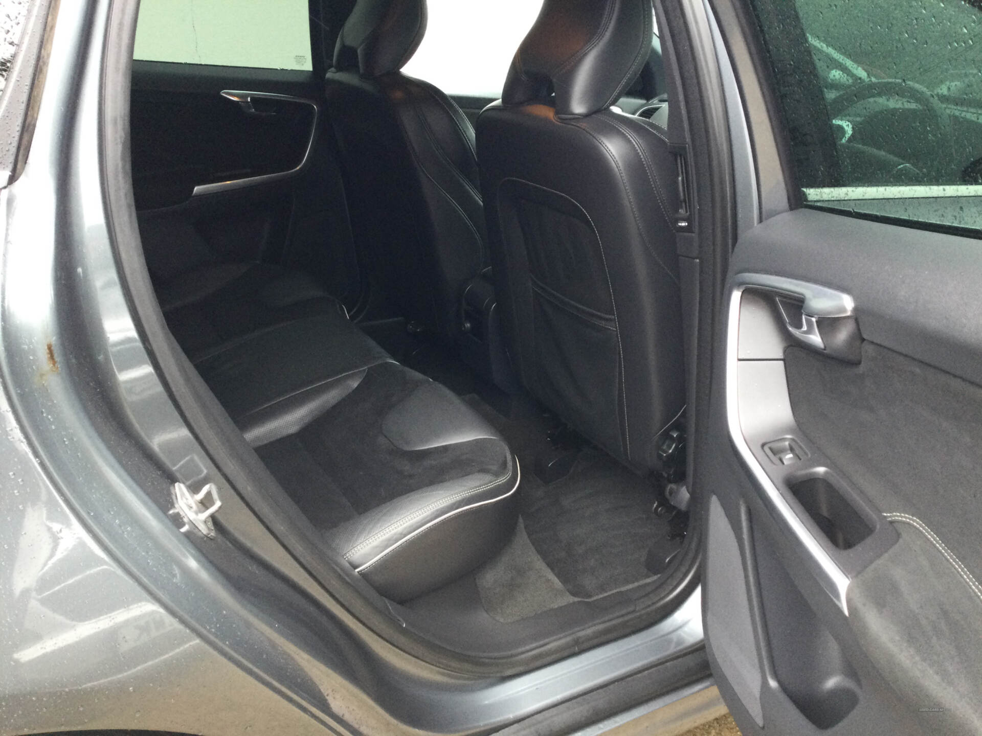 Volvo XC60 DIESEL ESTATE in Derry / Londonderry