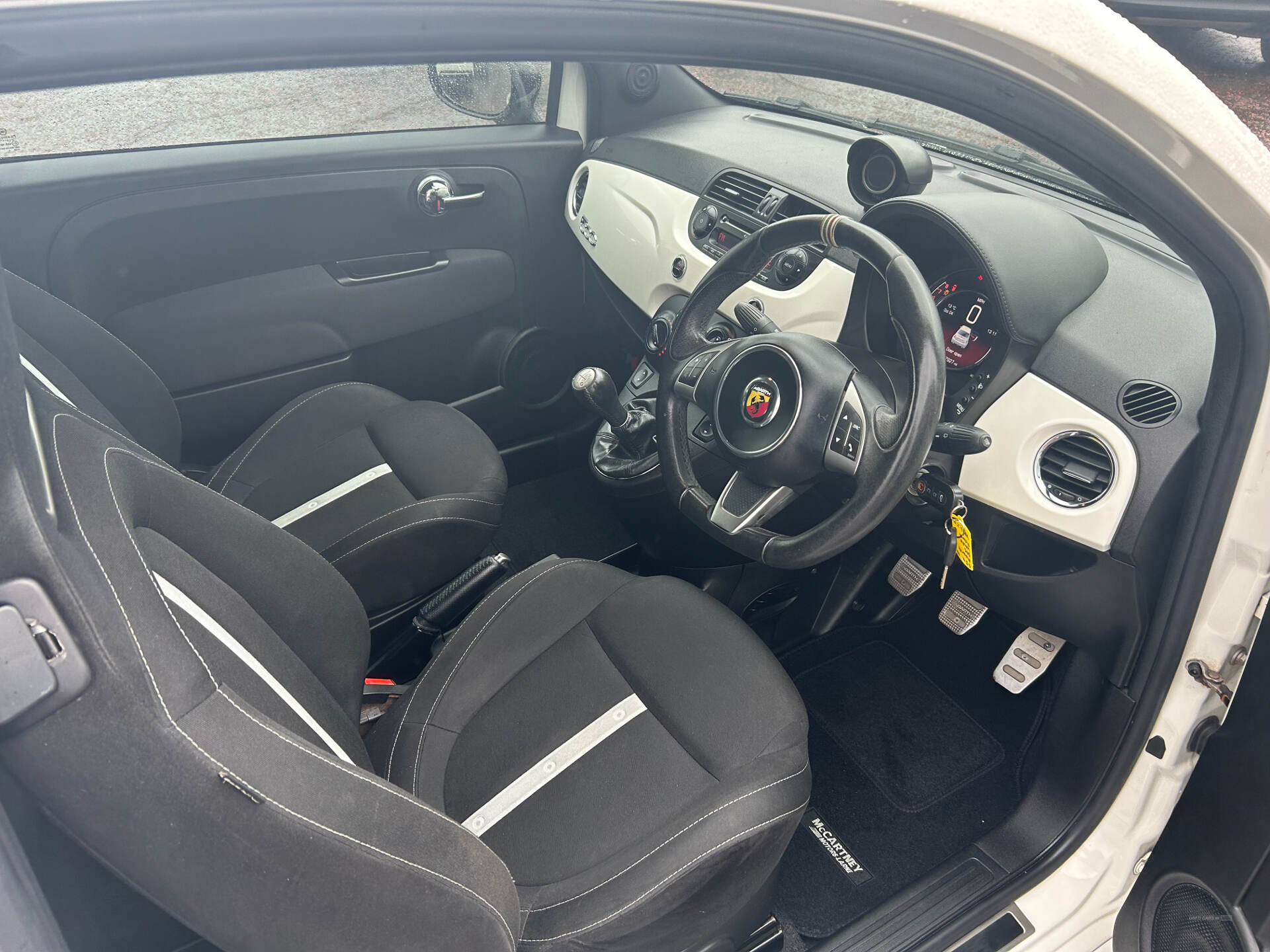 Mar 2016 Abarth 595 1.4 T-Jet 140 Trofeo 3dr