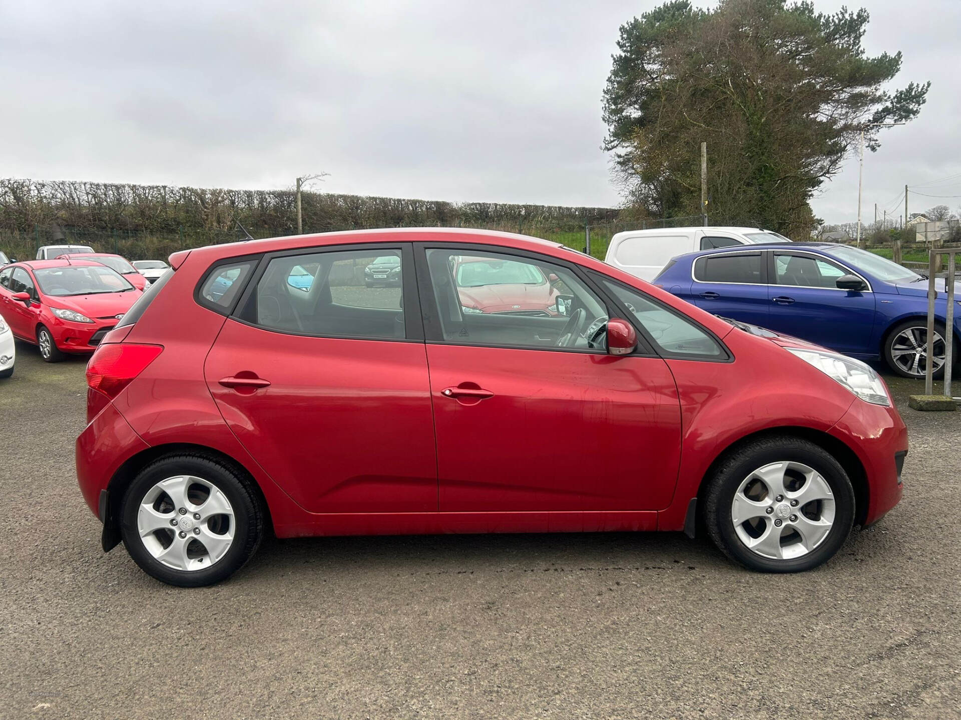 Kia Venga DIESEL HATCHBACK in Antrim