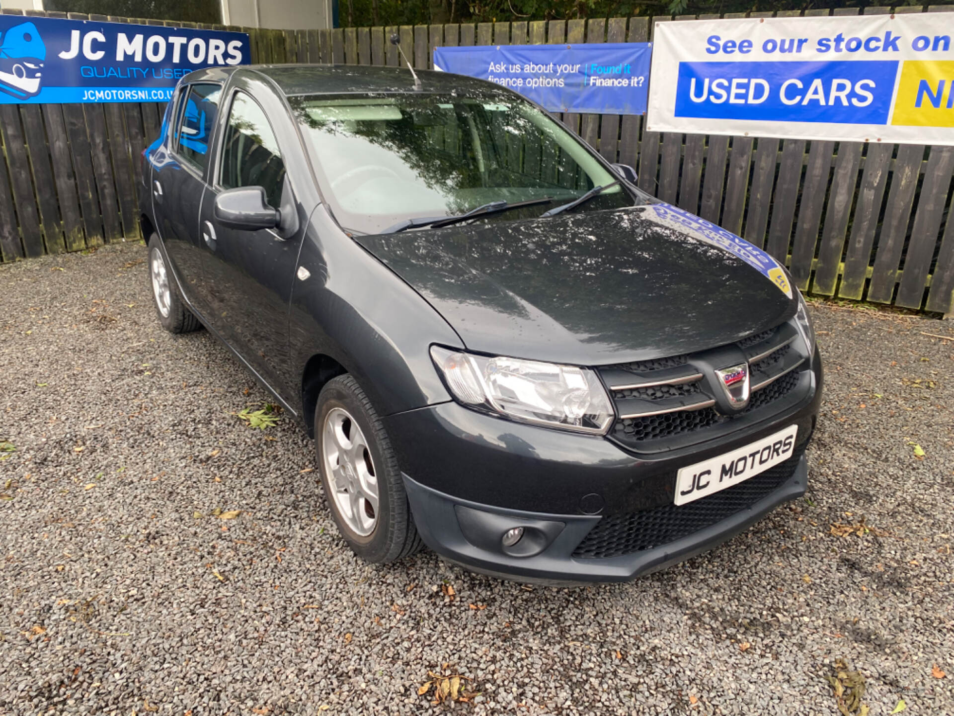 Mar 2016 Dacia Sandero 0.9 TCe Laureate 5dr [Start Stop]