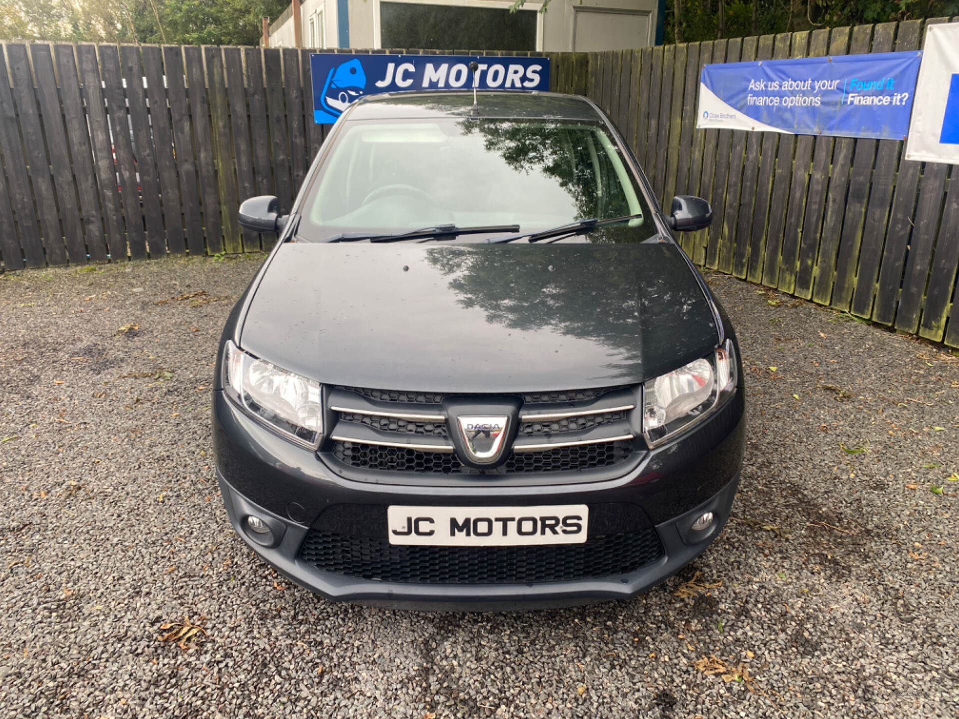 Mar 2016 Dacia Sandero 0.9 TCe Laureate 5dr [Start Stop]
