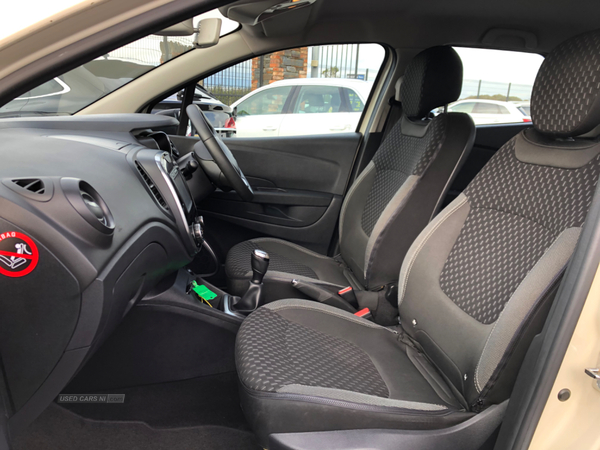 Renault Captur HATCHBACK in Derry / Londonderry