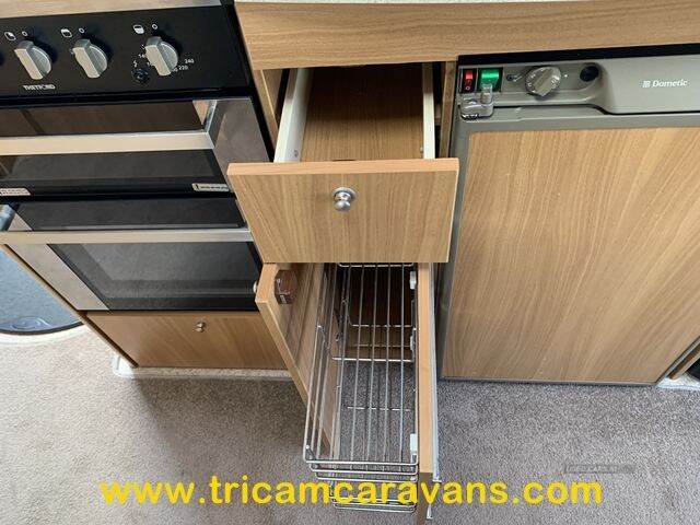 2011 Swift Charisma 560/4