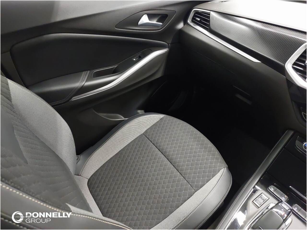 Aug 2022 Vauxhall Grandland 1.5 Turbo D SRi 5dr Auto
