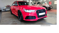 Audi RS6 AVANT in Down