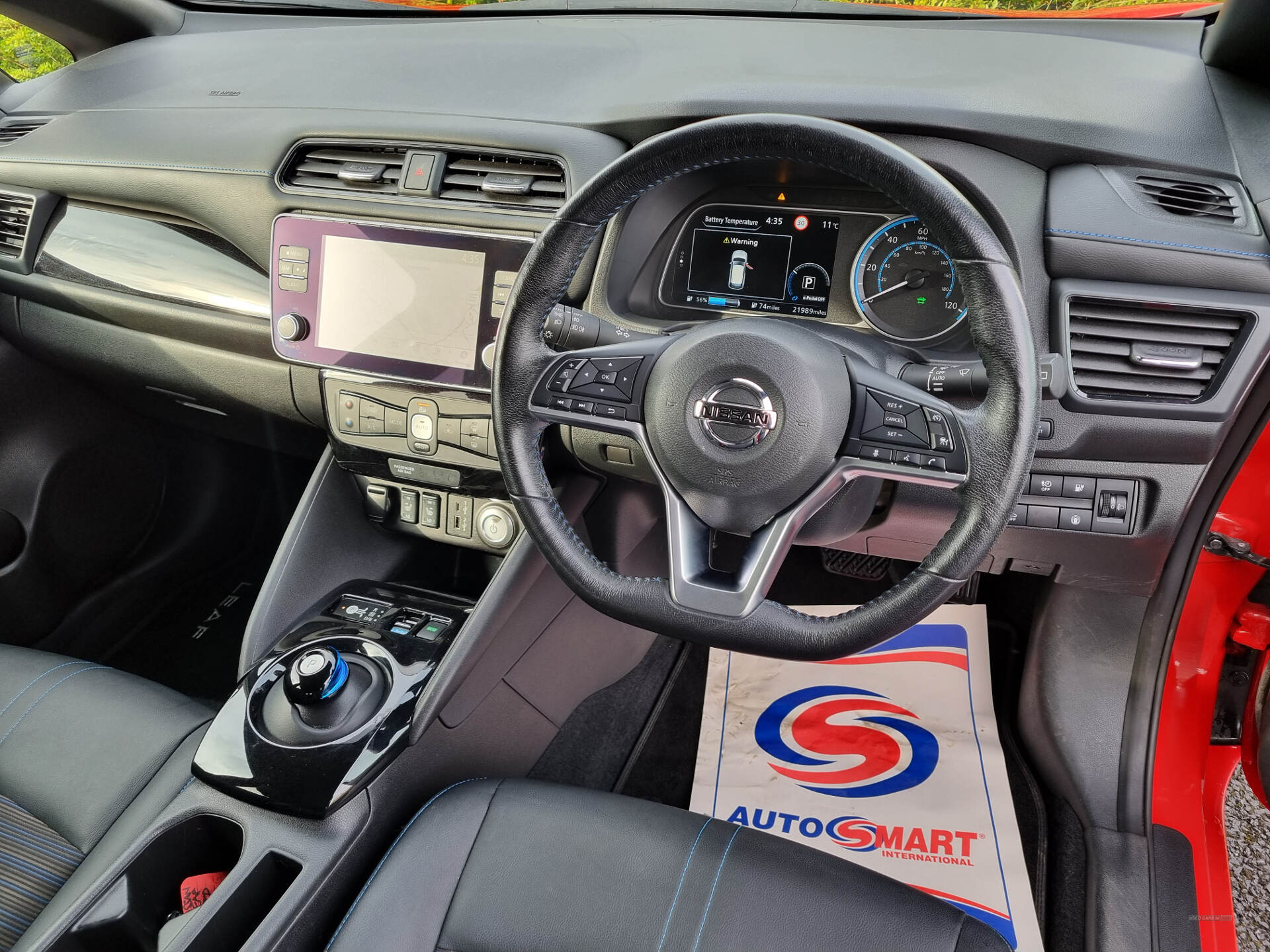 Nissan LEAF HATCHBACK in Armagh