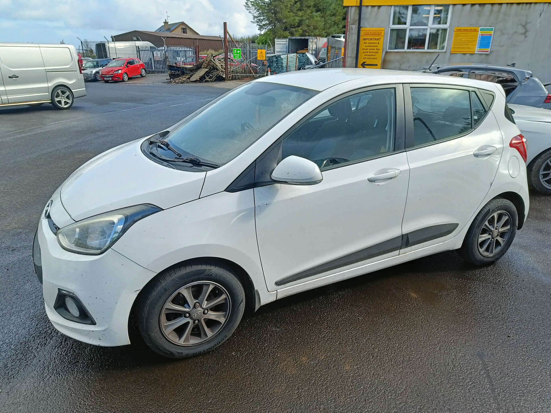 Mar 2014 Hyundai i10 1.0 Premium 5dr