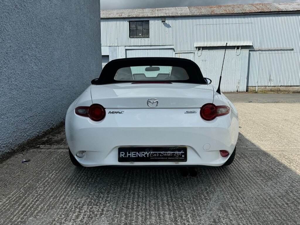 Jan 2017 Mazda MX-5 1.5 SE 2dr
