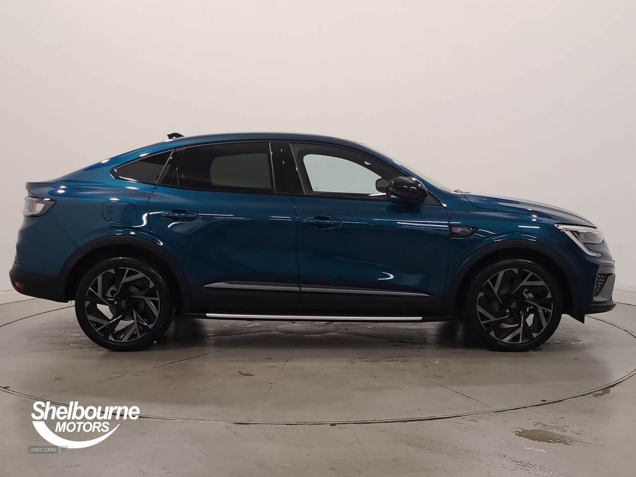 Jan 2024 Renault Arkana 1.6 E-Tech FHEV 145 Esprit Alpine 5dr Auto
