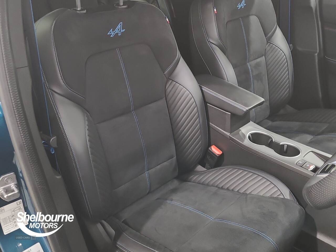 Jan 2024 Renault Arkana 1.6 E-Tech FHEV 145 Esprit Alpine 5dr Auto