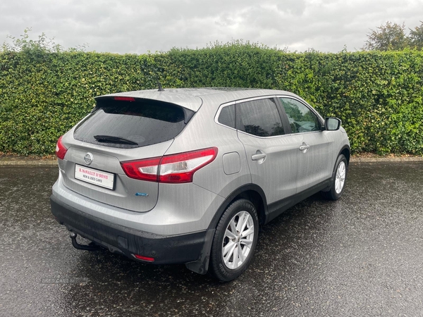 Nissan Qashqai DIESEL HATCHBACK in Derry / Londonderry