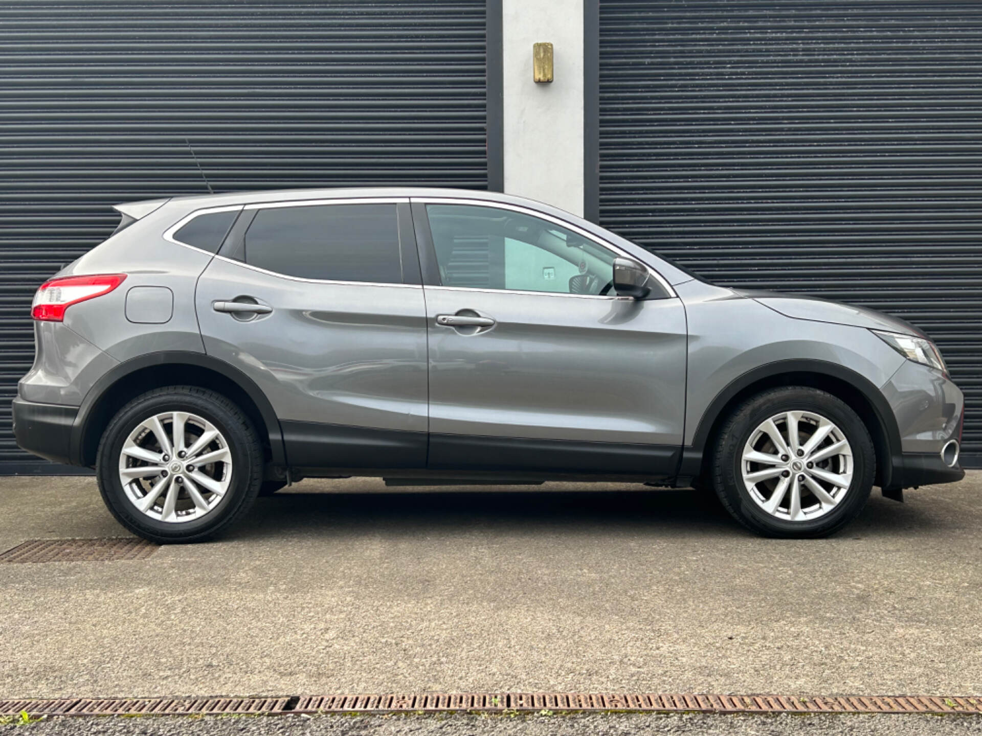 Nissan Qashqai DIESEL HATCHBACK in Fermanagh