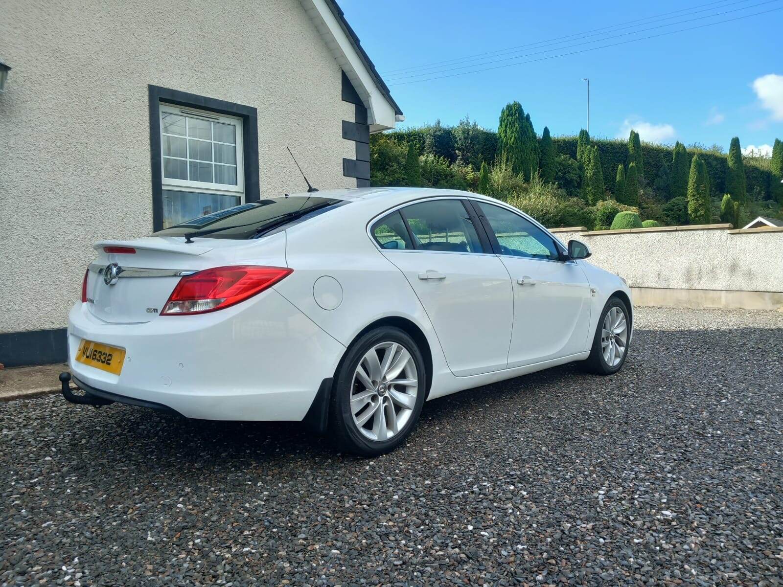 Vauxhall Insignia DIESEL HATCHBACK in Tyrone