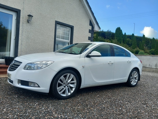 Vauxhall Insignia DIESEL HATCHBACK in Tyrone