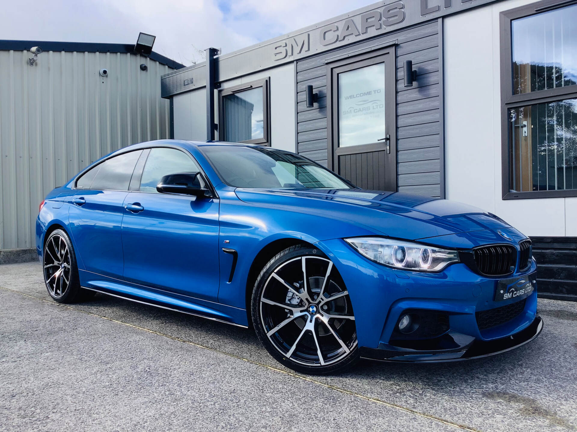 BMW 4 Series GRAN DIESEL COUPE in Down