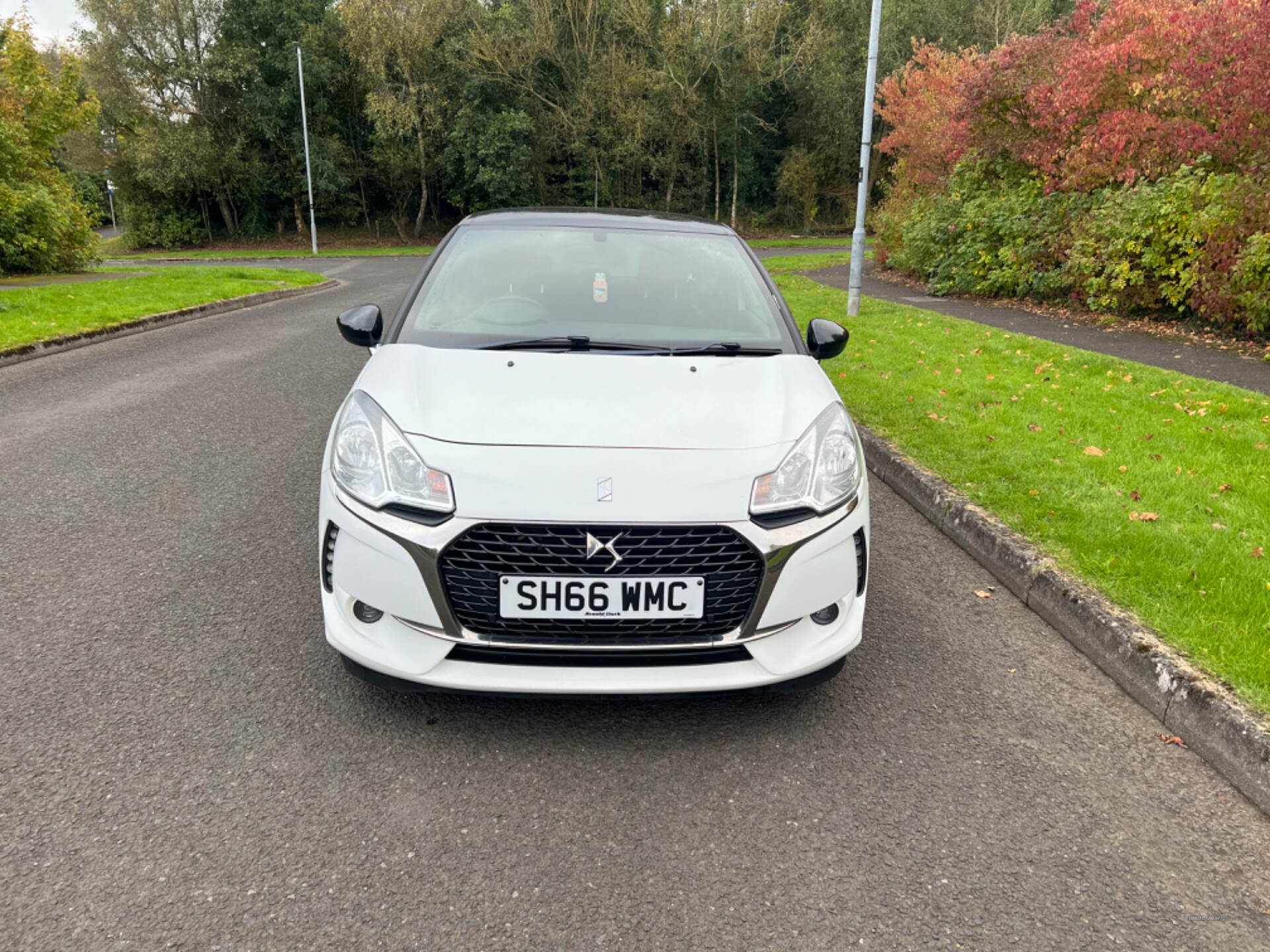 Nov 2016 DS 3 1.6 BlueHDi Elegance 3dr