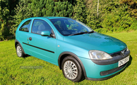 Vauxhall Corsa 1.0i 12V Club 3dr in Down