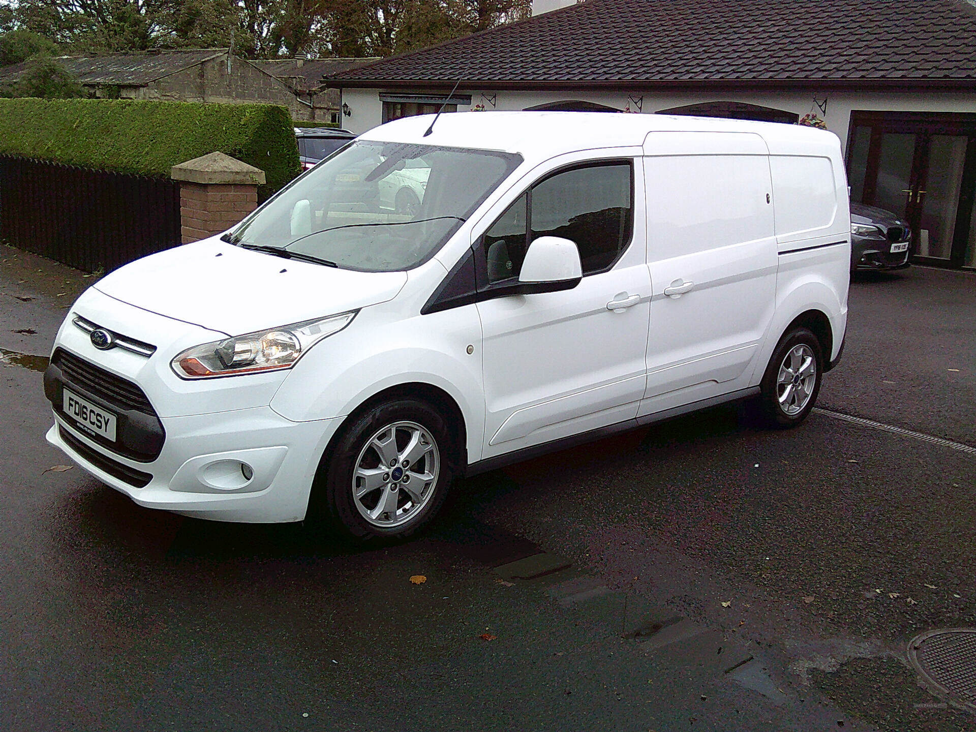 Ford Transit Connect 240 L2 DIESEL in Fermanagh