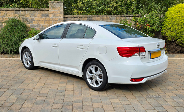 Toyota Avensis DIESEL SALOON in Armagh