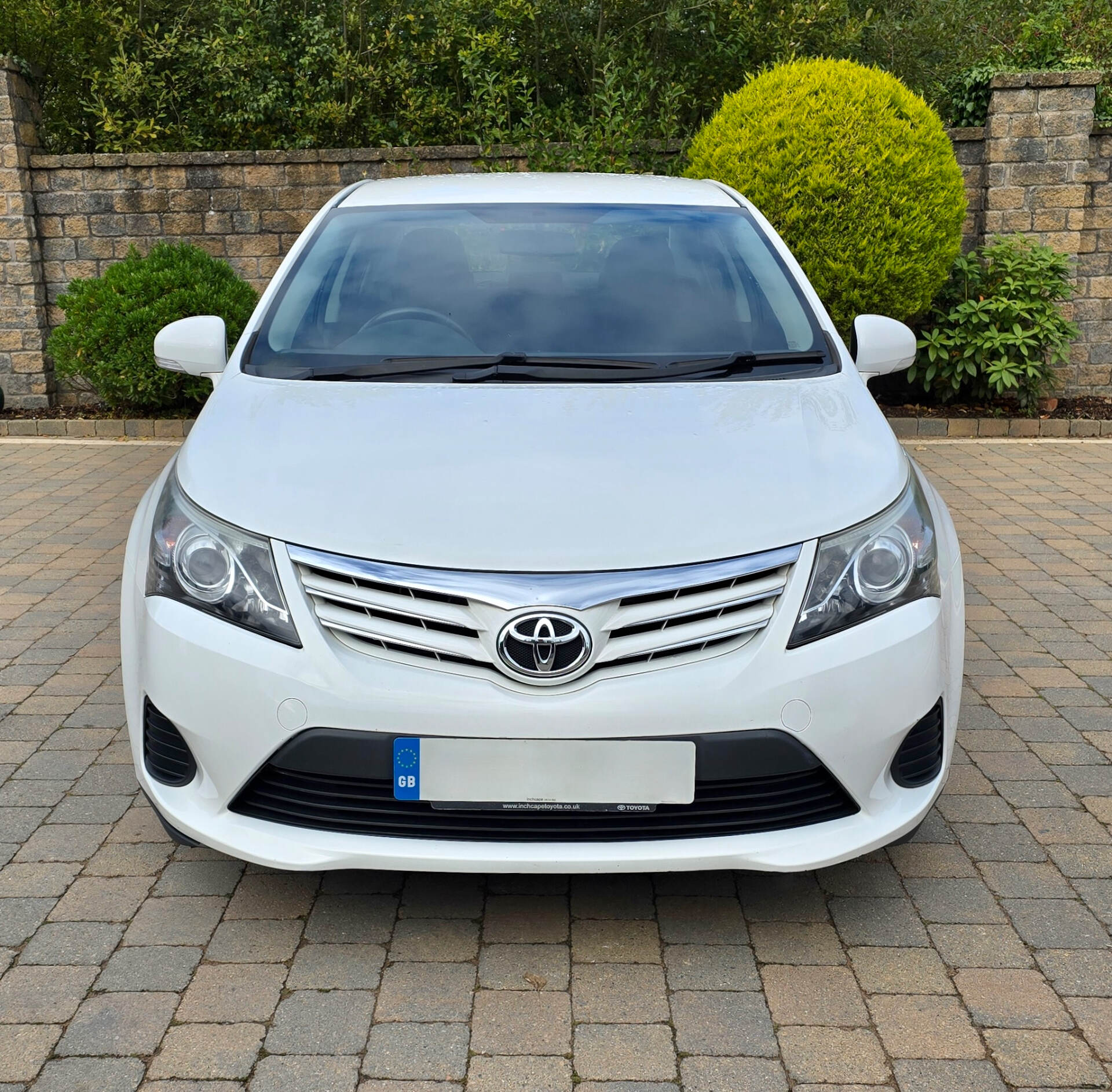 Toyota Avensis DIESEL SALOON in Armagh