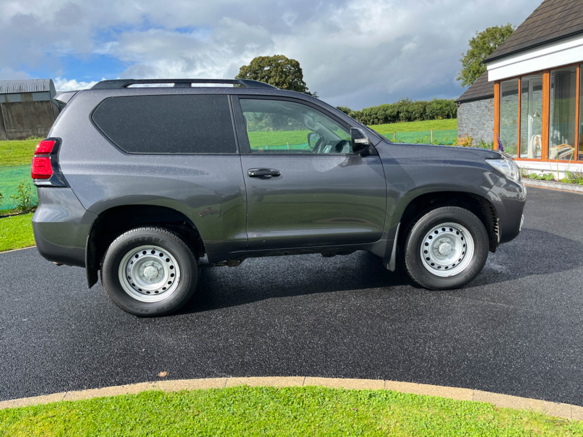 Toyota Land Cruiser SWB DIESEL in Derry / Londonderry