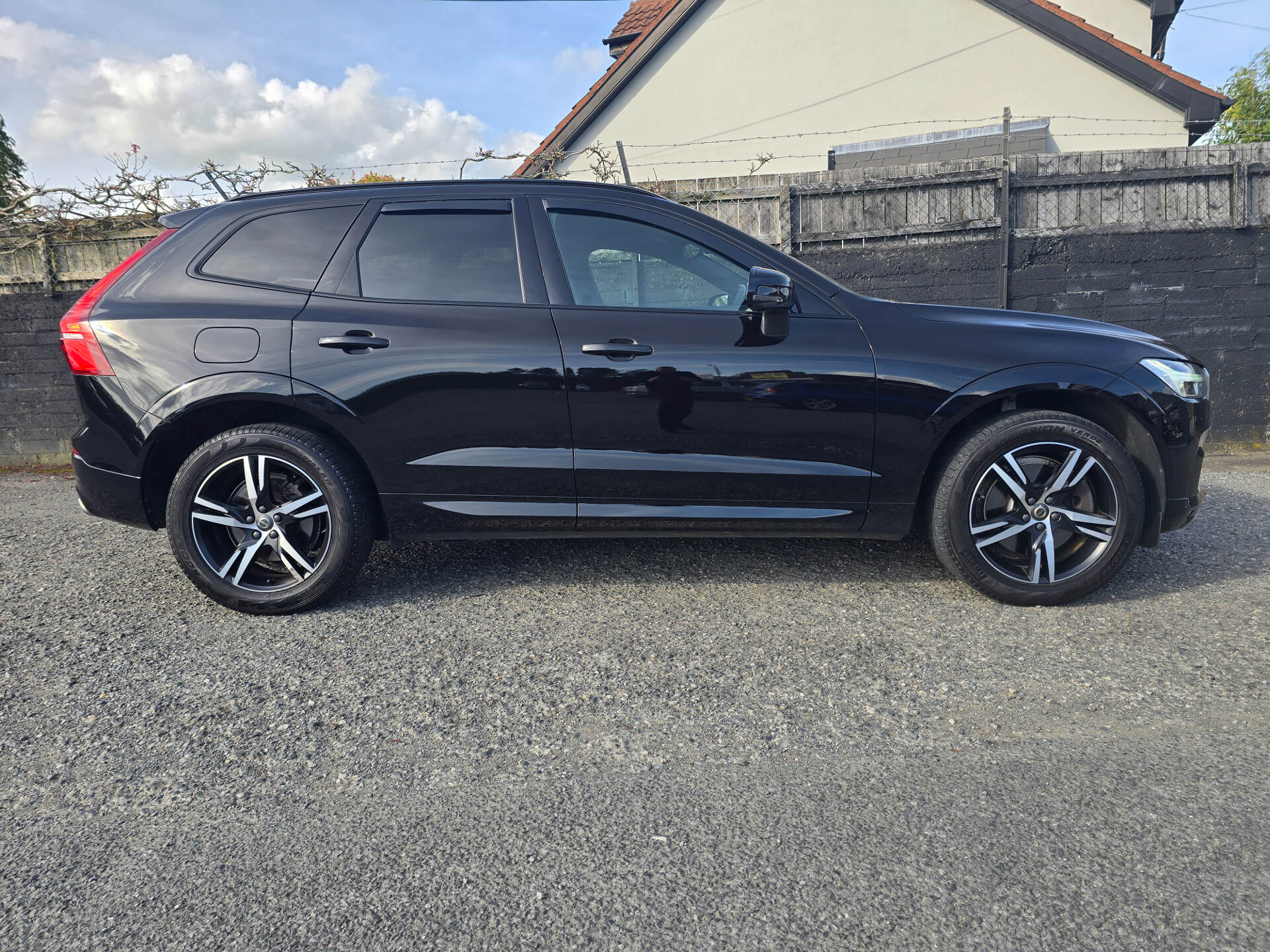 Volvo XC60 DIESEL ESTATE in Down