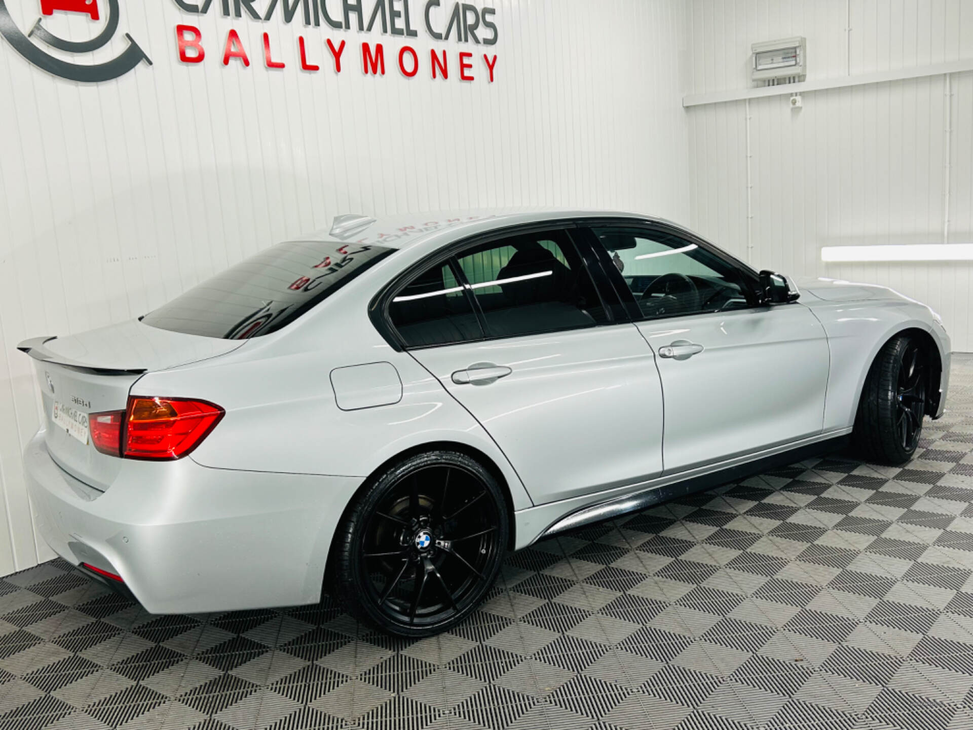 BMW 3 Series DIESEL SALOON in Antrim