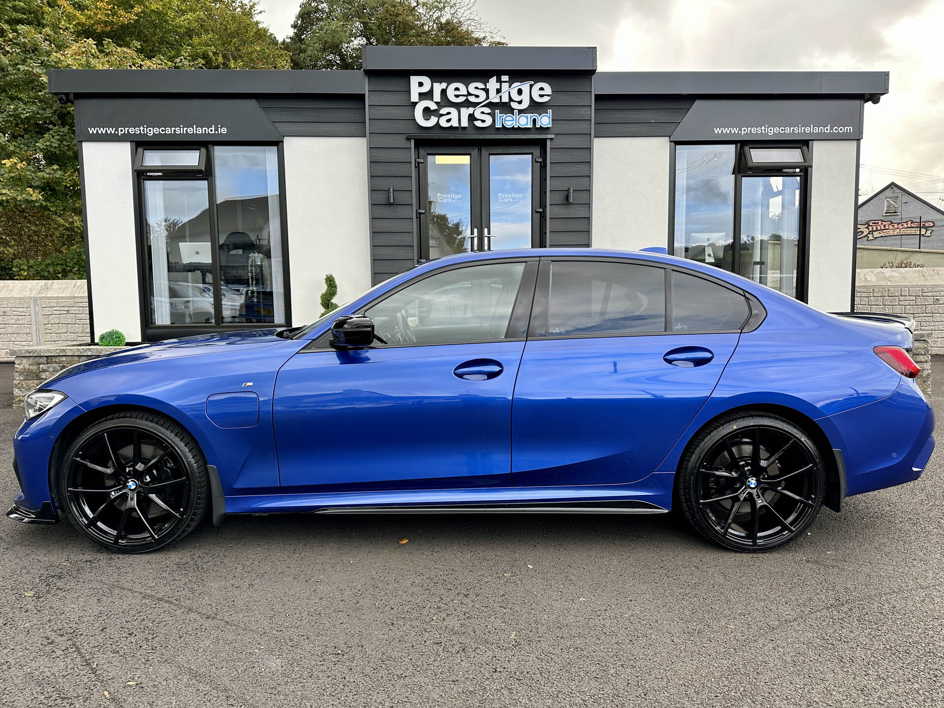 BMW 3 Series SALOON in Tyrone