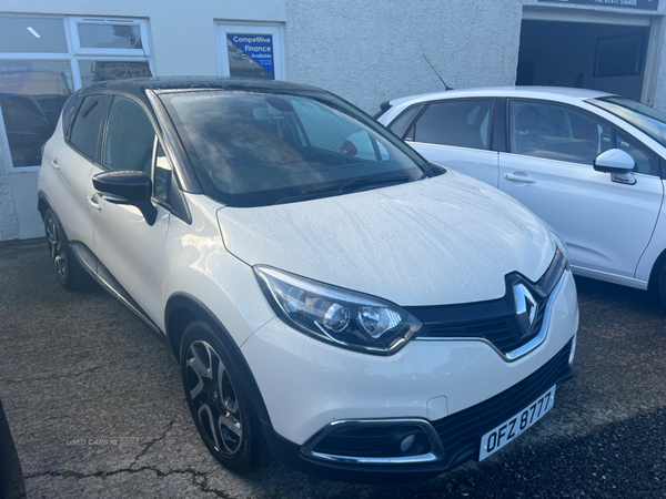 Renault Captur HATCHBACK in Down