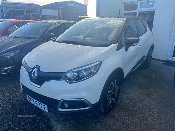 Renault Captur HATCHBACK in Down