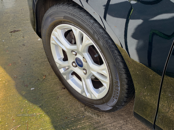 Ford B-Max DIESEL HATCHBACK in Antrim