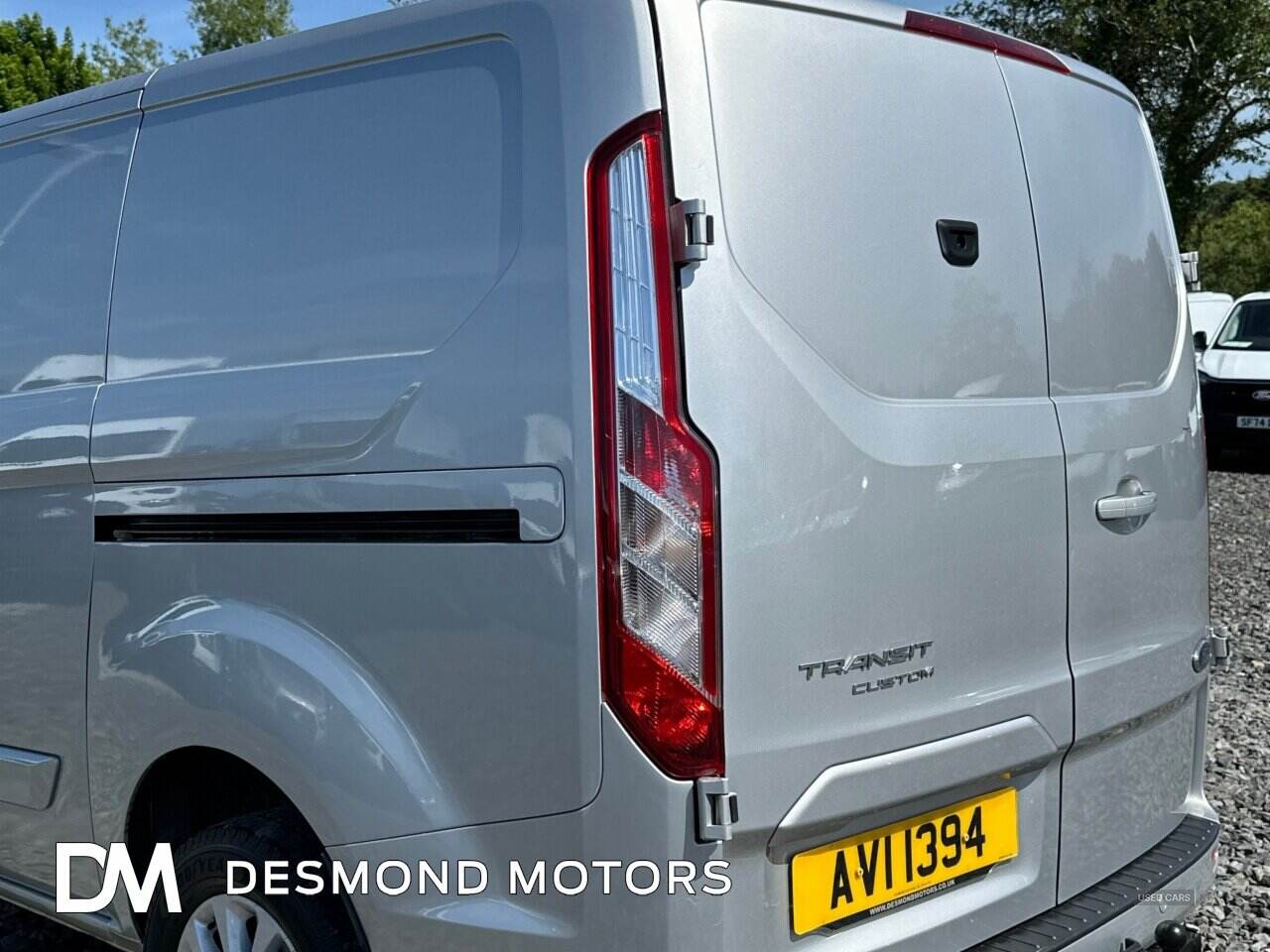 Oct 2023 Ford Transit Custom 2.0 EcoBlue 130ps Low Roof Limited Van