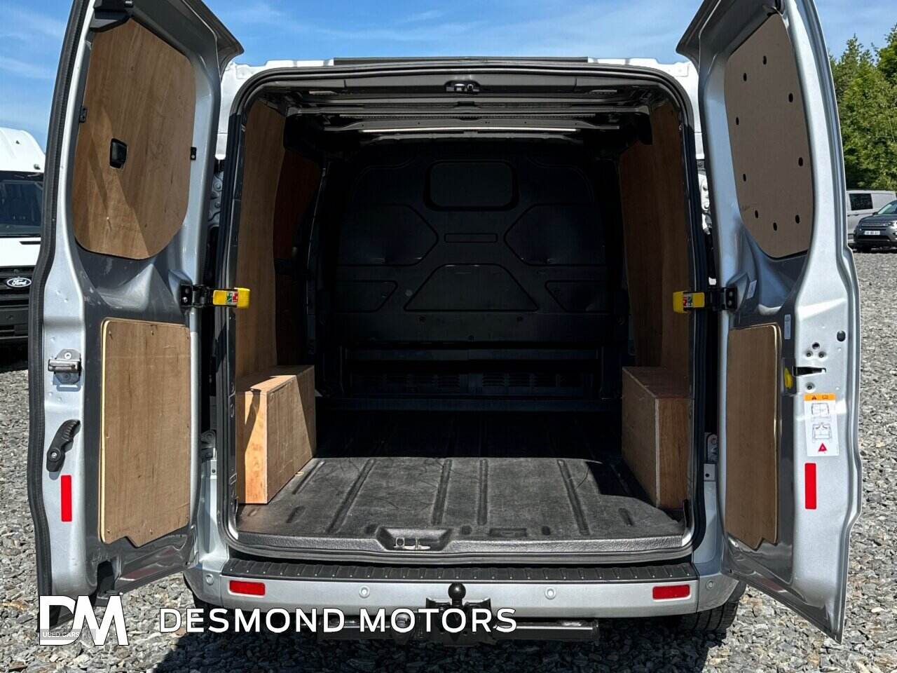 Oct 2023 Ford Transit Custom 2.0 EcoBlue 130ps Low Roof Limited Van