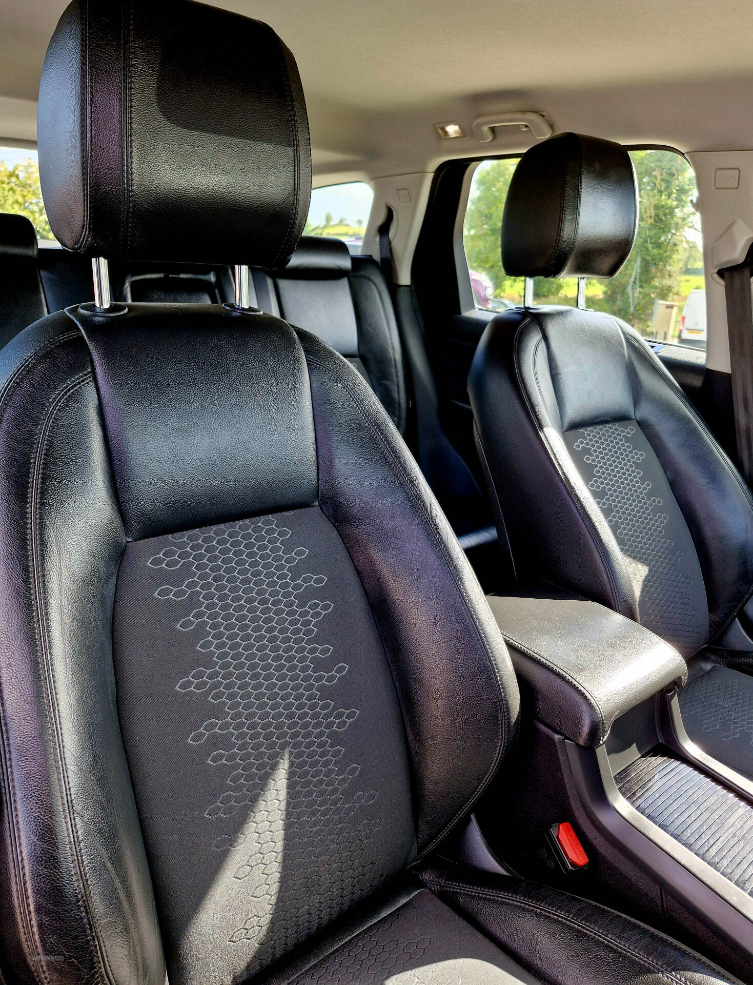 Land Rover Discovery Sport DIESEL SW in Fermanagh