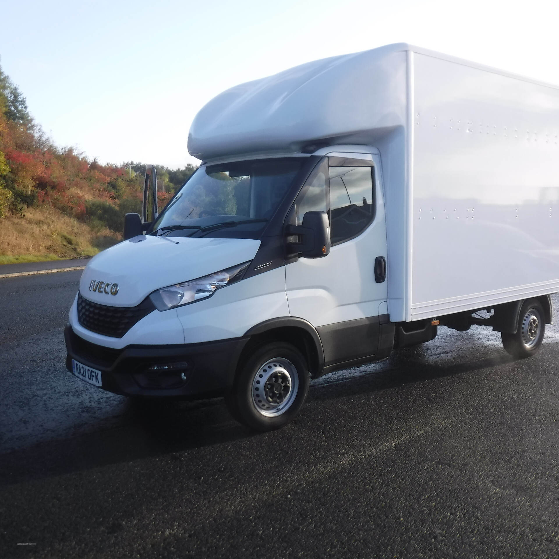 Iveco Daily Daily 13ft8"Luton box van with tail lift . Air con in Down