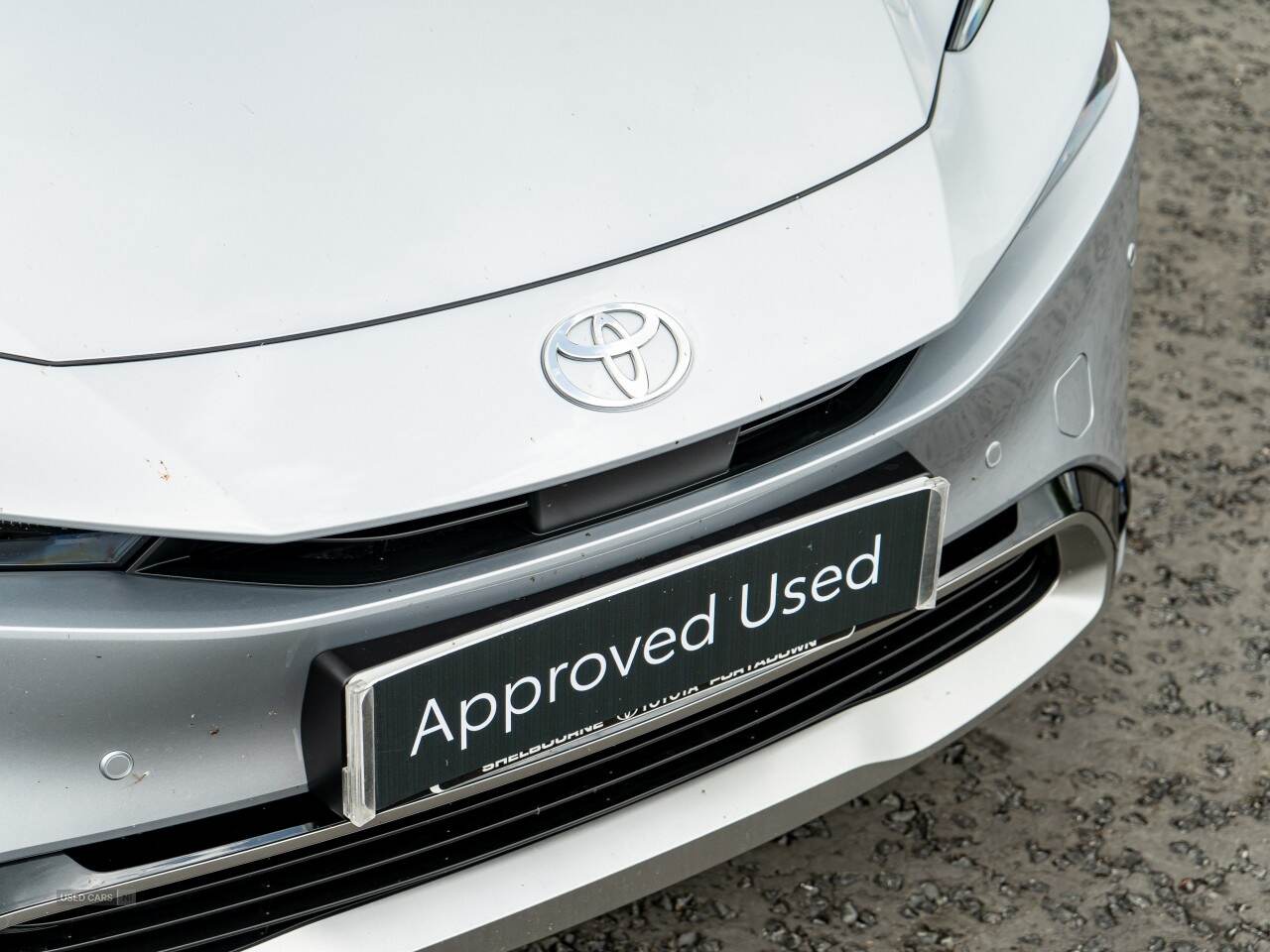  2024 Toyota Prius Plug-in Excel