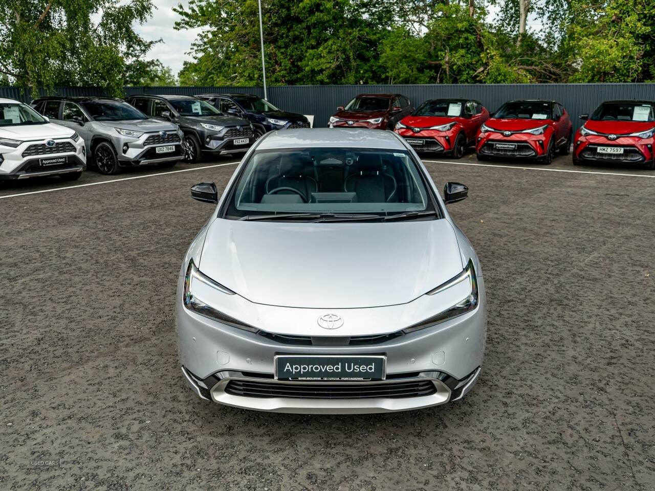  2024 Toyota Prius Plug-in Excel