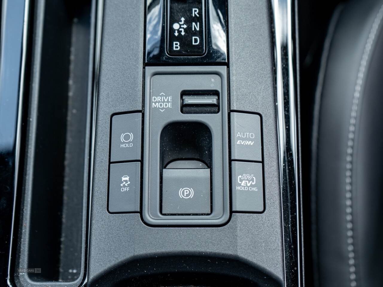  2024 Toyota Prius Plug-in Excel