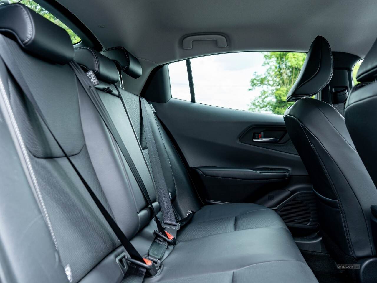  2024 Toyota Prius Plug-in Excel