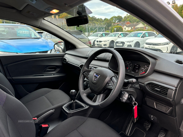 Dacia Sandero HATCHBACK in Down