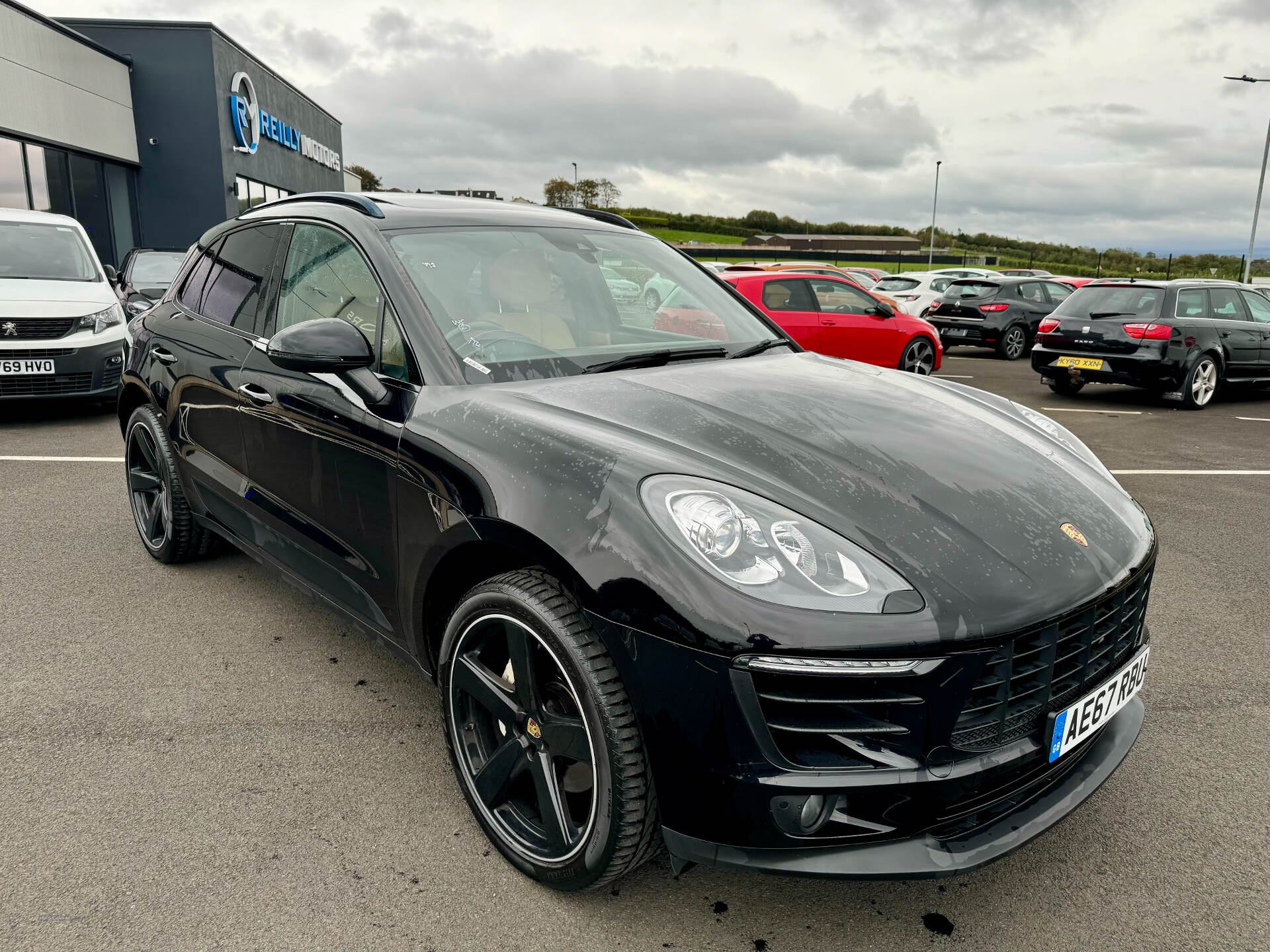 Porsche Macan DIESEL ESTATE in Derry / Londonderry