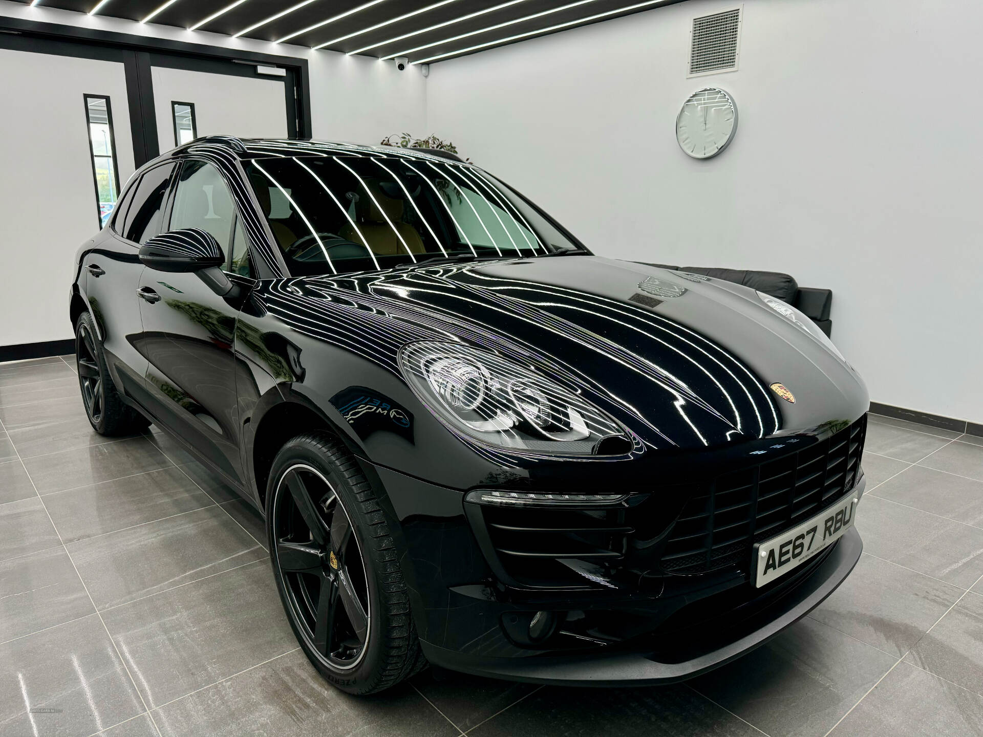 Porsche Macan DIESEL ESTATE in Derry / Londonderry