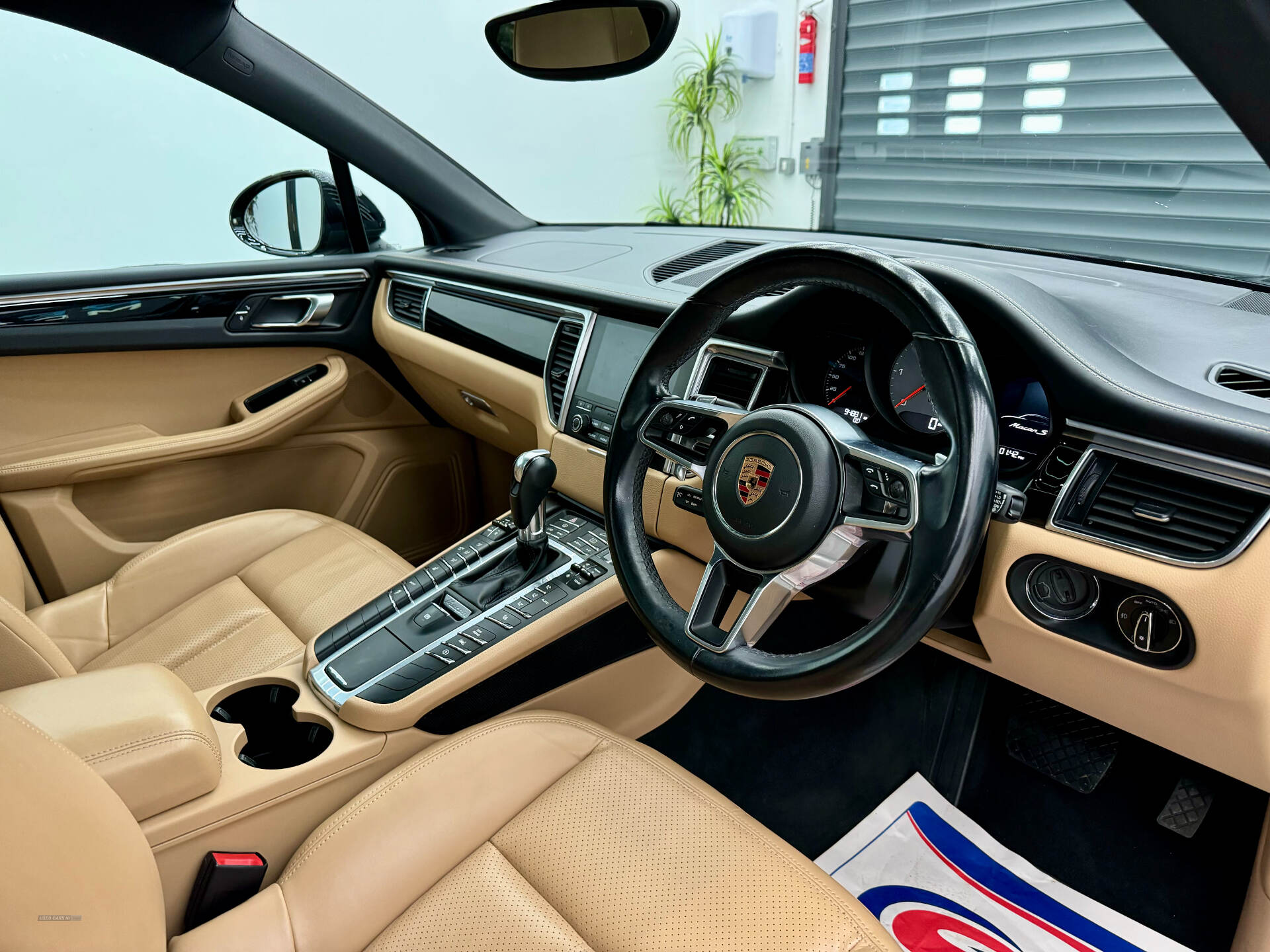 Porsche Macan DIESEL ESTATE in Derry / Londonderry