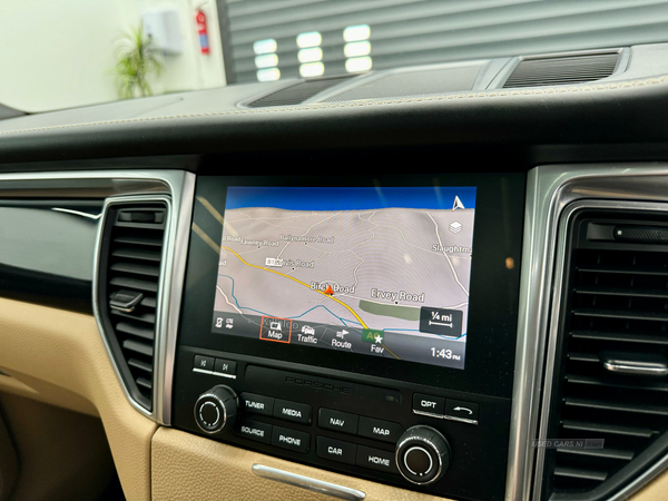 Porsche Macan DIESEL ESTATE in Derry / Londonderry