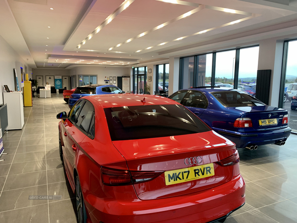 Porsche Macan DIESEL ESTATE in Derry / Londonderry