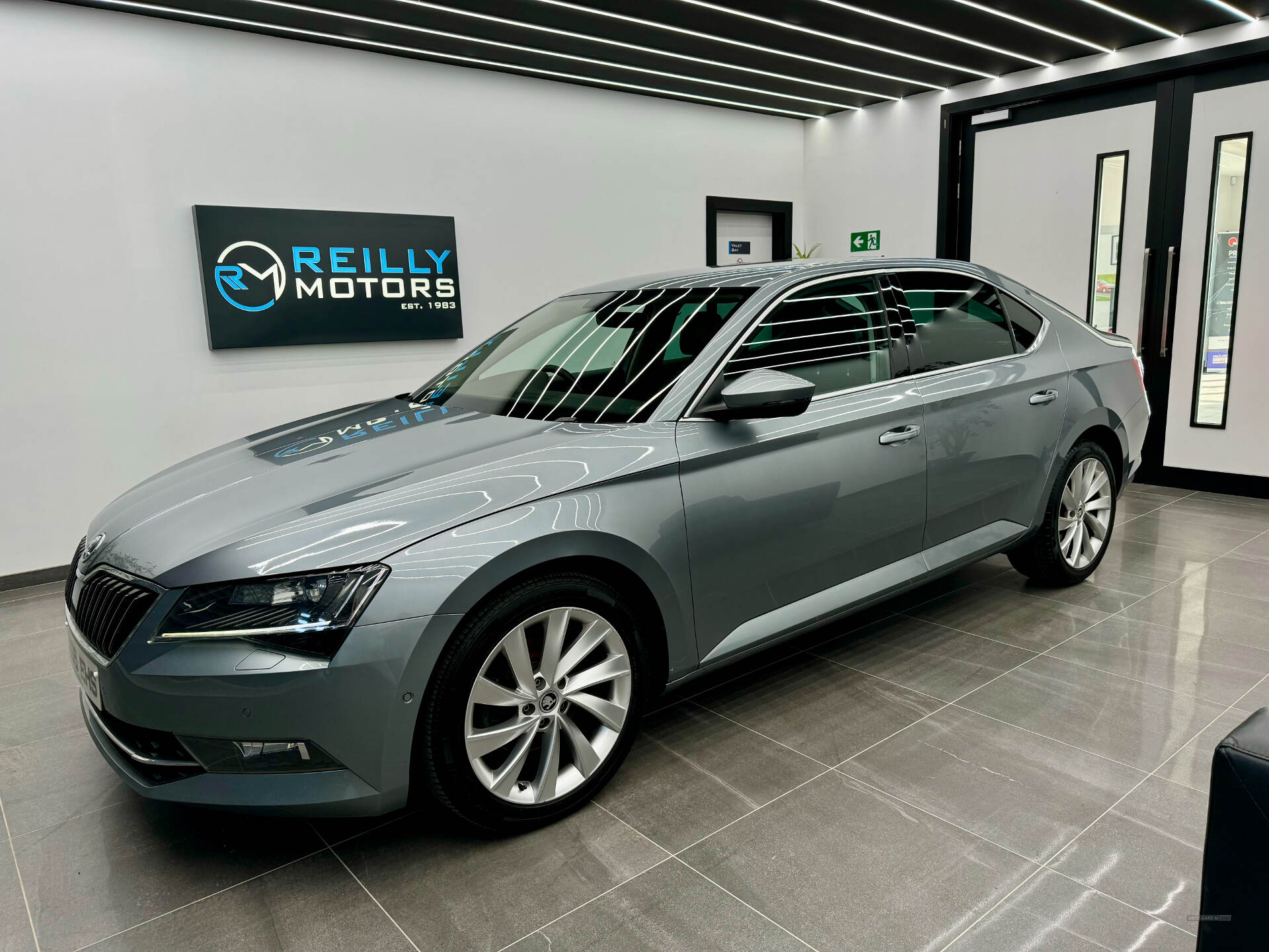 Skoda Superb DIESEL HATCHBACK in Derry / Londonderry