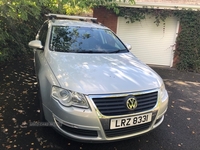 Volkswagen Passat 2.0 Highline TDI CR DPF 5dr in Down