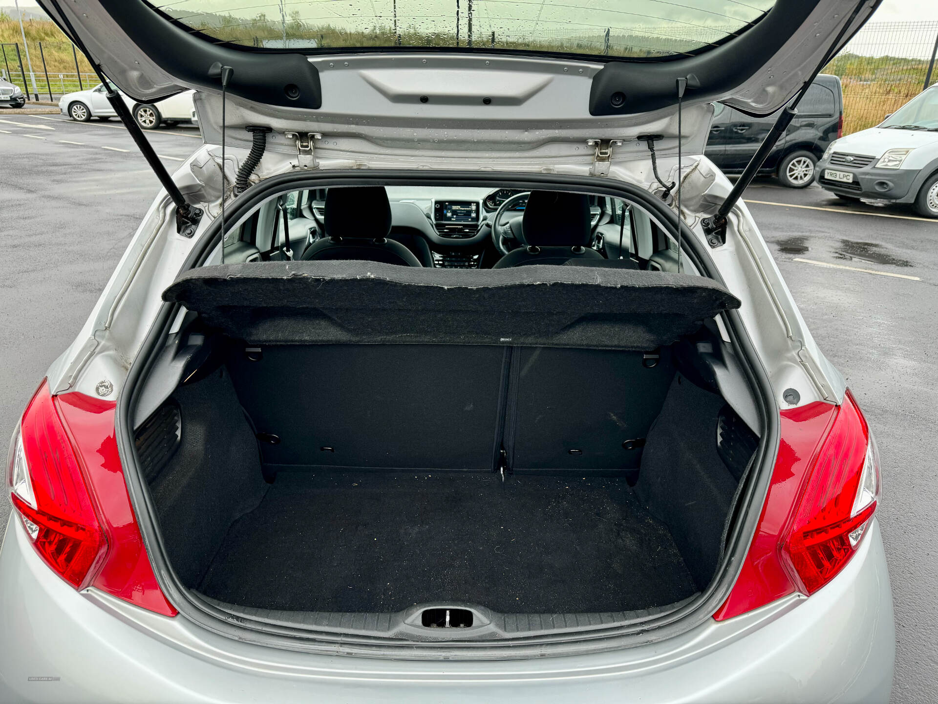 Peugeot 208 DIESEL HATCHBACK in Derry / Londonderry